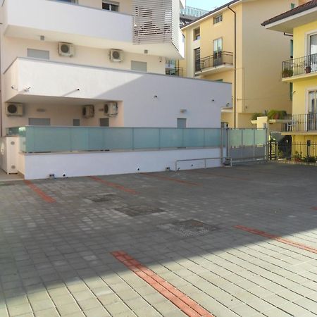 Hotel Mario San Benedetto del Tronto Esterno foto